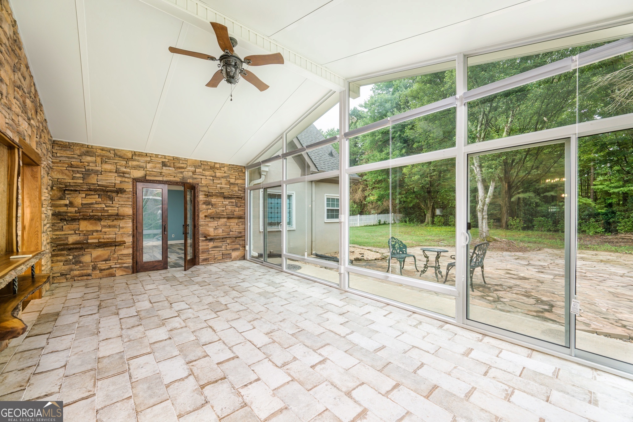 Standard View - Residential
