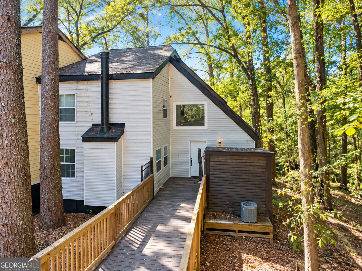 2501 Terrace TRL