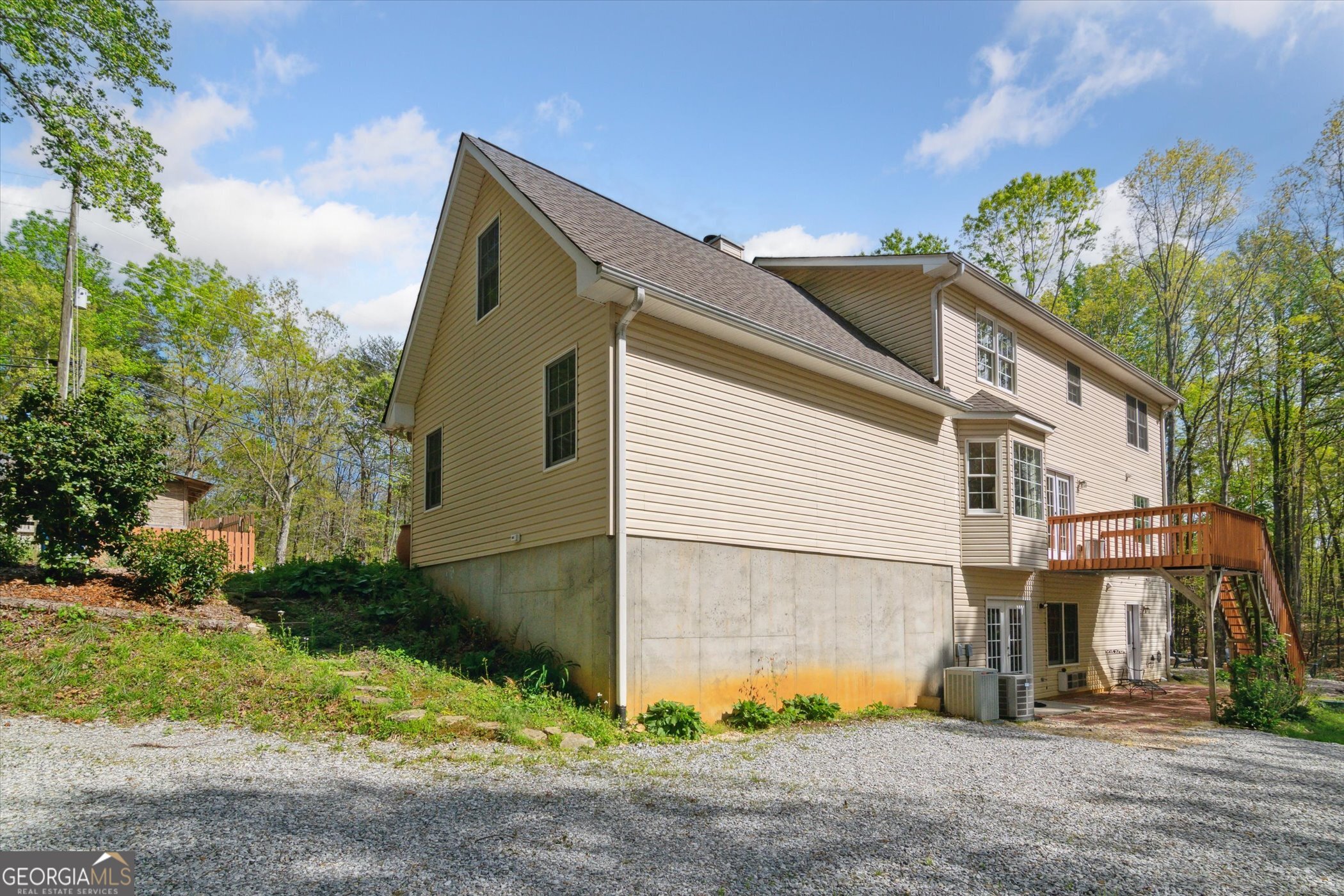 86 Sleepy Hollow RD