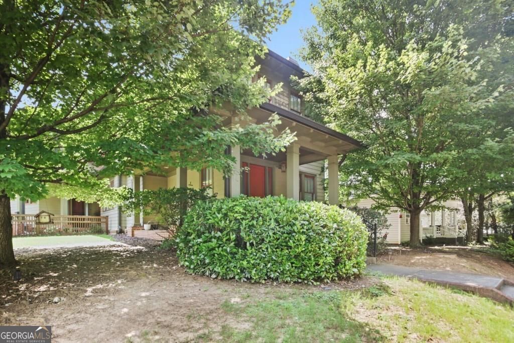 Photo of 519 N Highland Avenue NE, Atlanta, GA 30307 (MLS # 10672838)