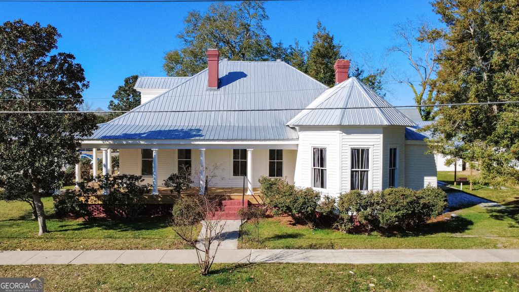 Photo of 643 Barney Avenue, Millen, GA 30442 (MLS # 10687225)