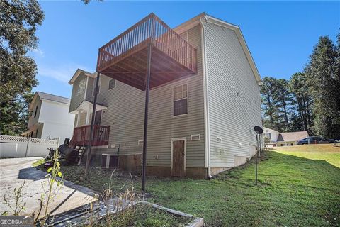 A home in Lithonia