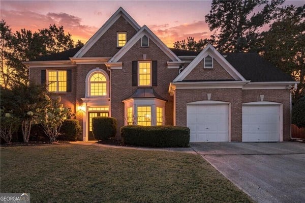 3030 DARIEN PARK DR, ROSWELL, GA 30076 - Image bfea4a0bf71abec8772025cd25391d1d/4137030984