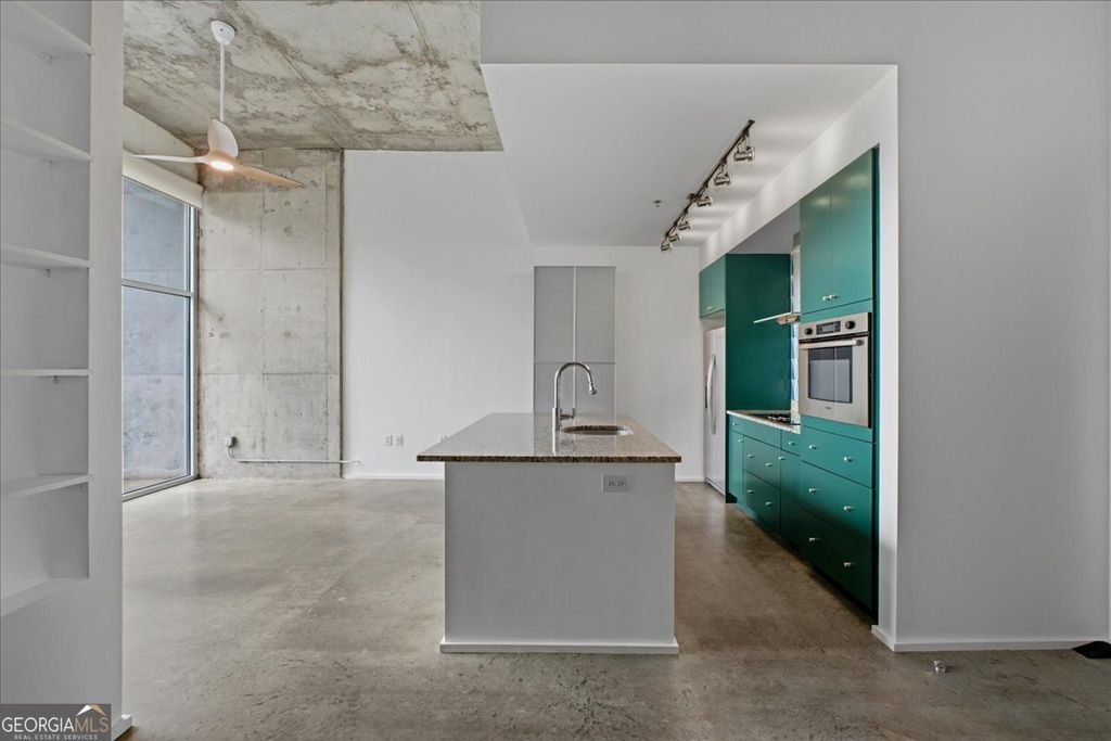 Photo of 130 Arizona Avenue NE #415, Atlanta, GA 30307 (MLS # 10697072)