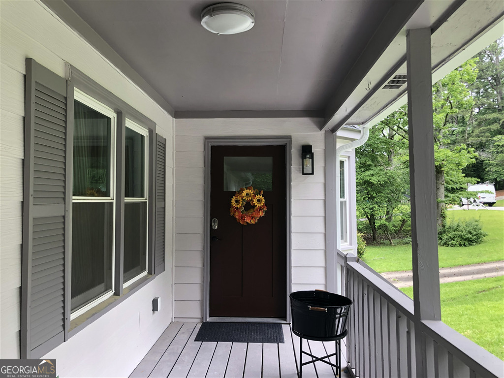 2448 Hillboro CIR SW