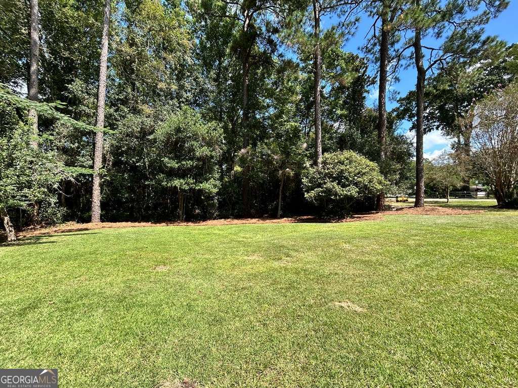 1901 Melba DR