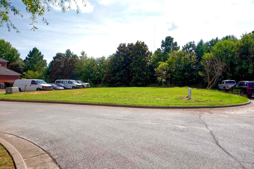 Photo of 2151 Eatonton Road, Madison, GA 30650 (MLS # 10180365)