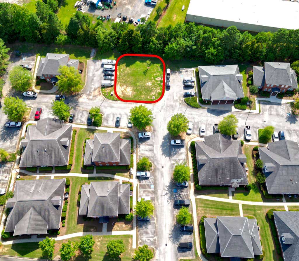 Photo of 2151 Eatonton Road, Madison, GA 30650 (MLS # 10180365)