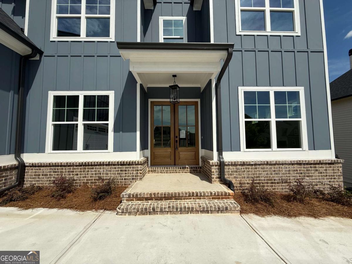 5613 Meadow View DR