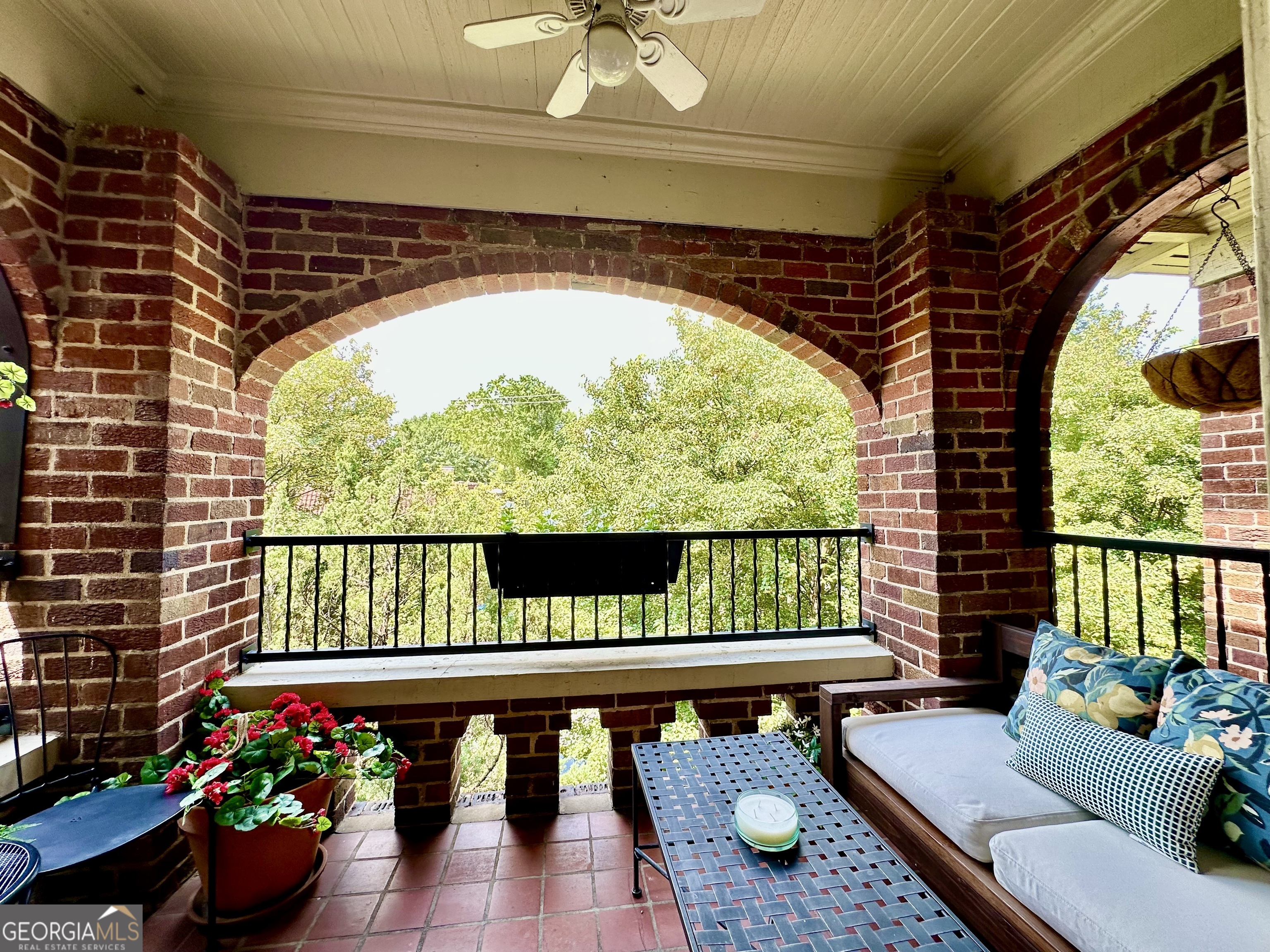 795 PONCE DE LEON NE B4