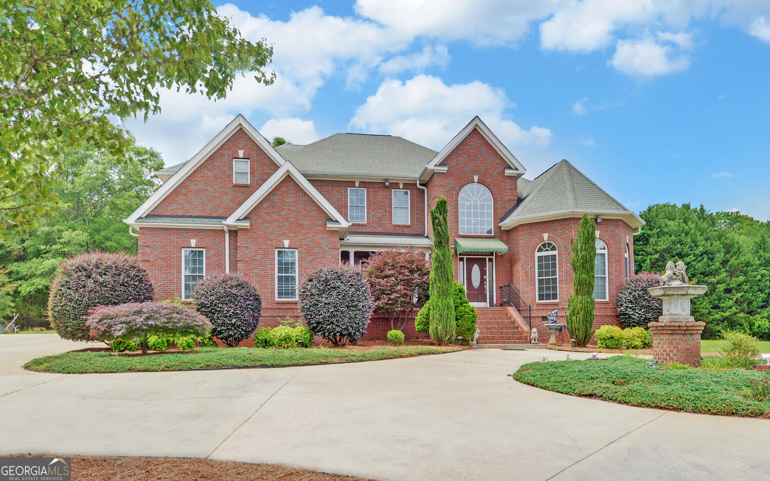 194 Winding WAY