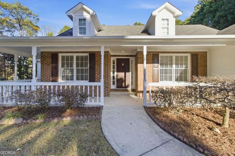 Photo of 2110 Meadow View Court, Grayson, GA 30017 (MLS # 10658872)