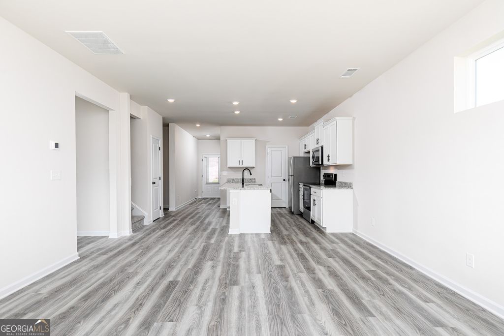 Photo of 307 Egret Court, Jefferson, GA 30549 (MLS # 10715030)