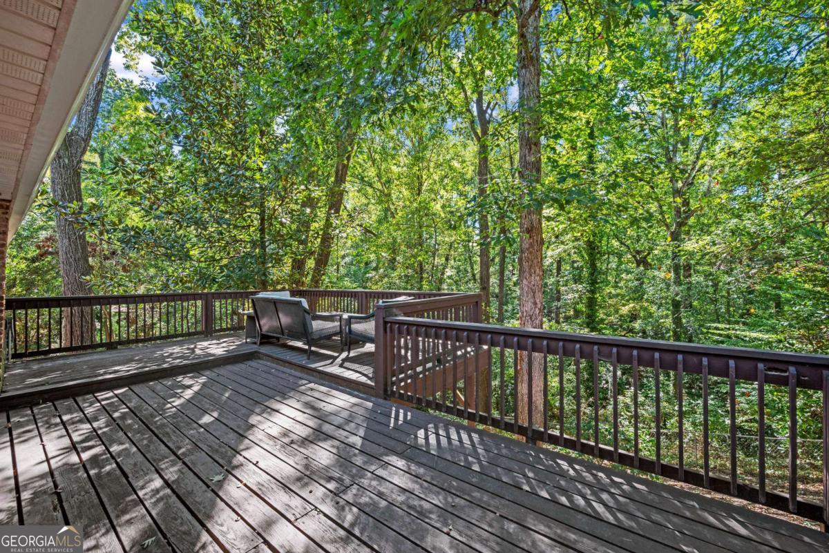 Mount Vernon Woods - Residential