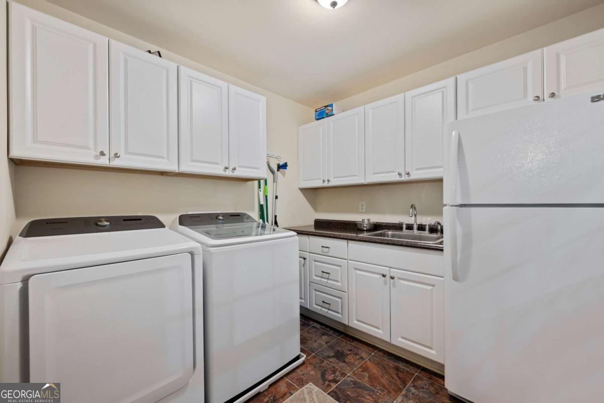 Mount Vernon Woods - Residential