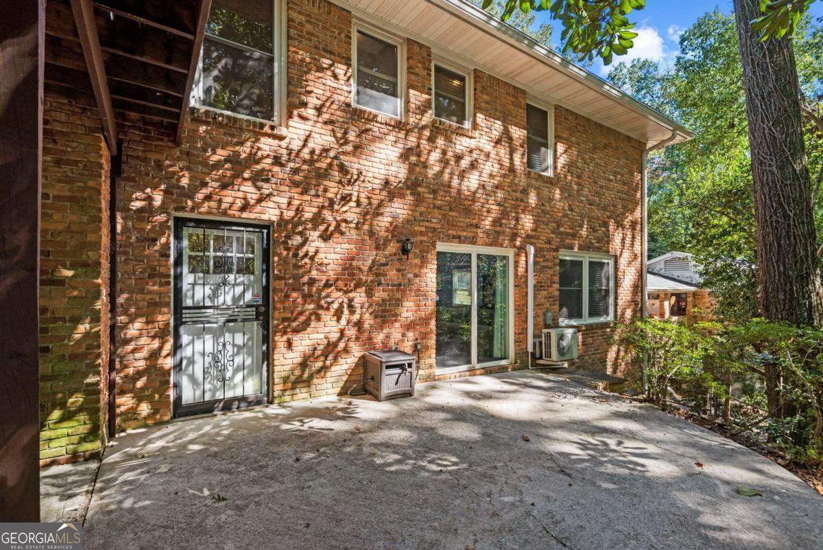 Mount Vernon Woods - Residential