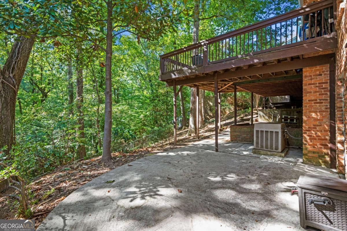 Mount Vernon Woods - Residential