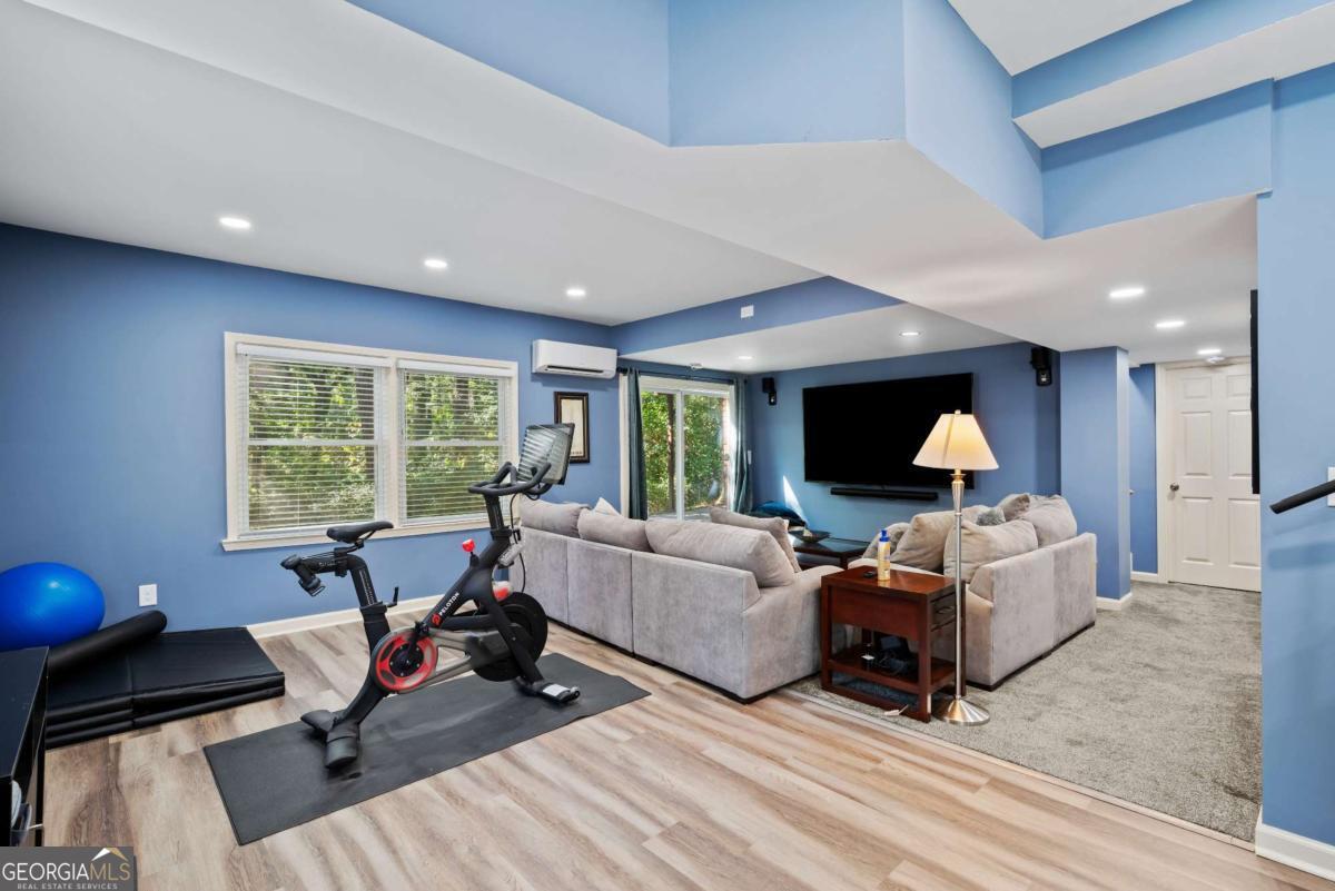 Mount Vernon Woods - Residential