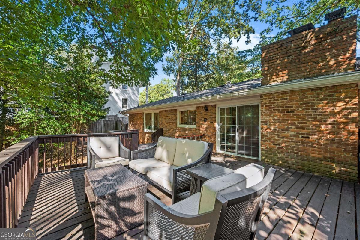 Mount Vernon Woods - Residential
