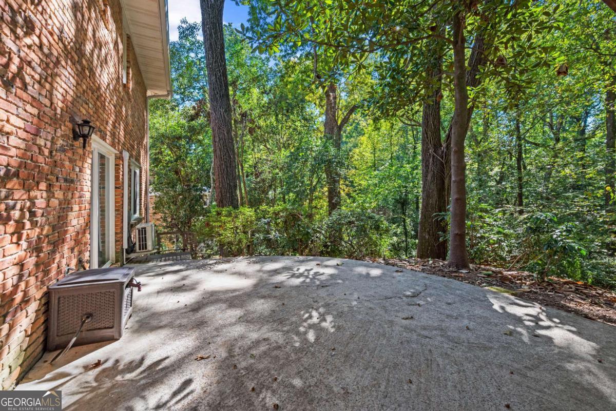 Mount Vernon Woods - Residential