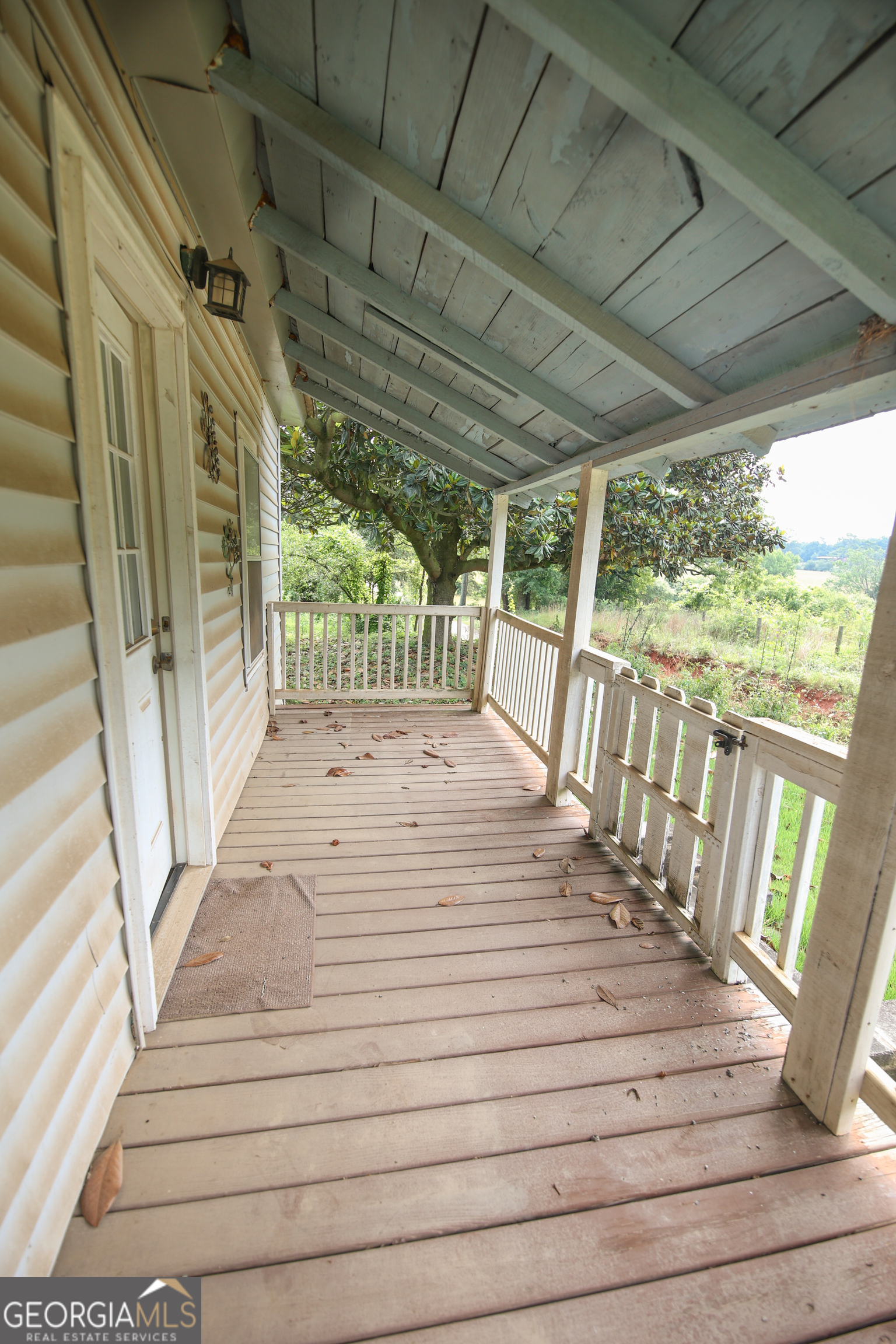 2818 Toms Creek RD