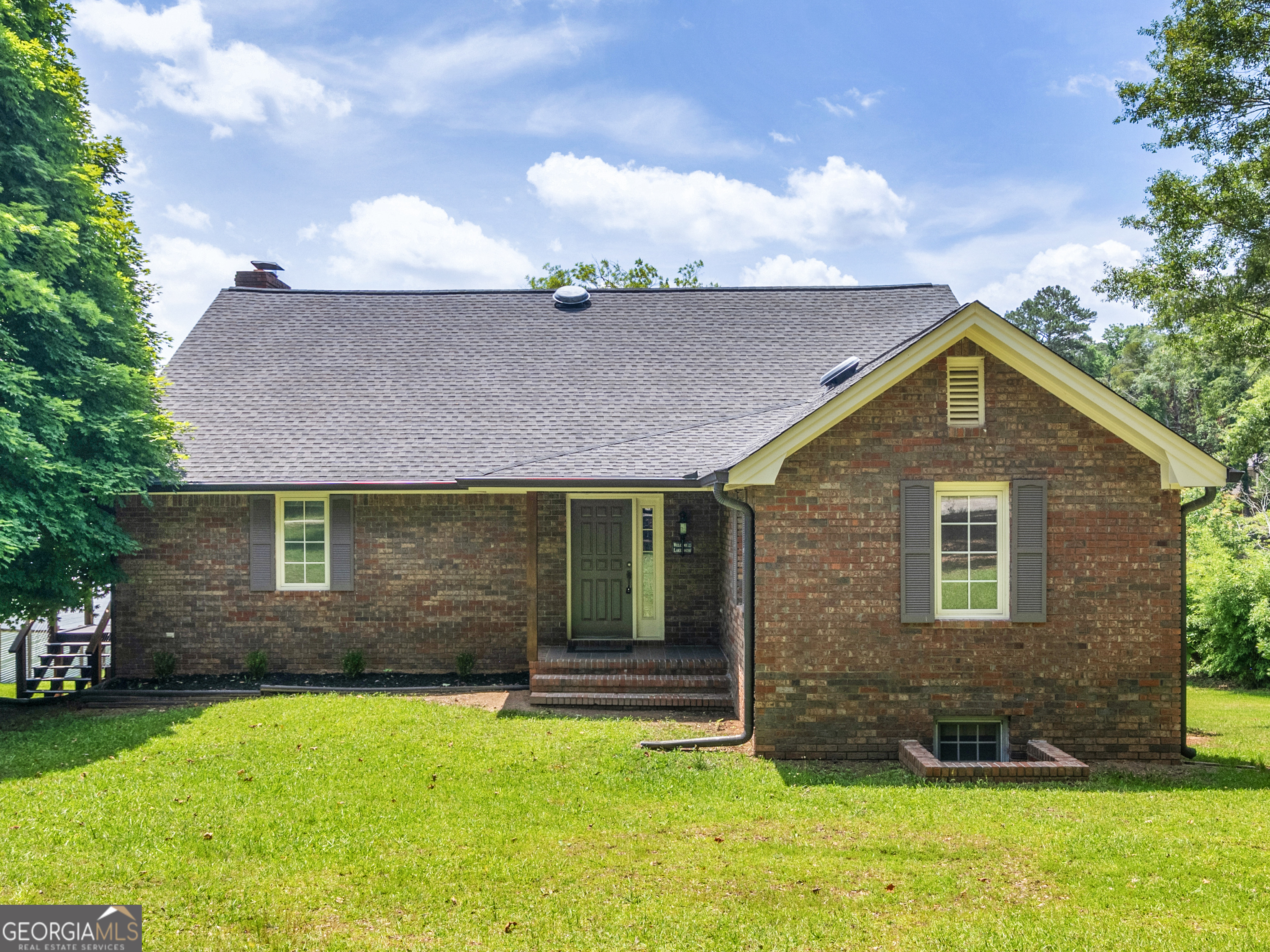 210 Roberts Point RD
