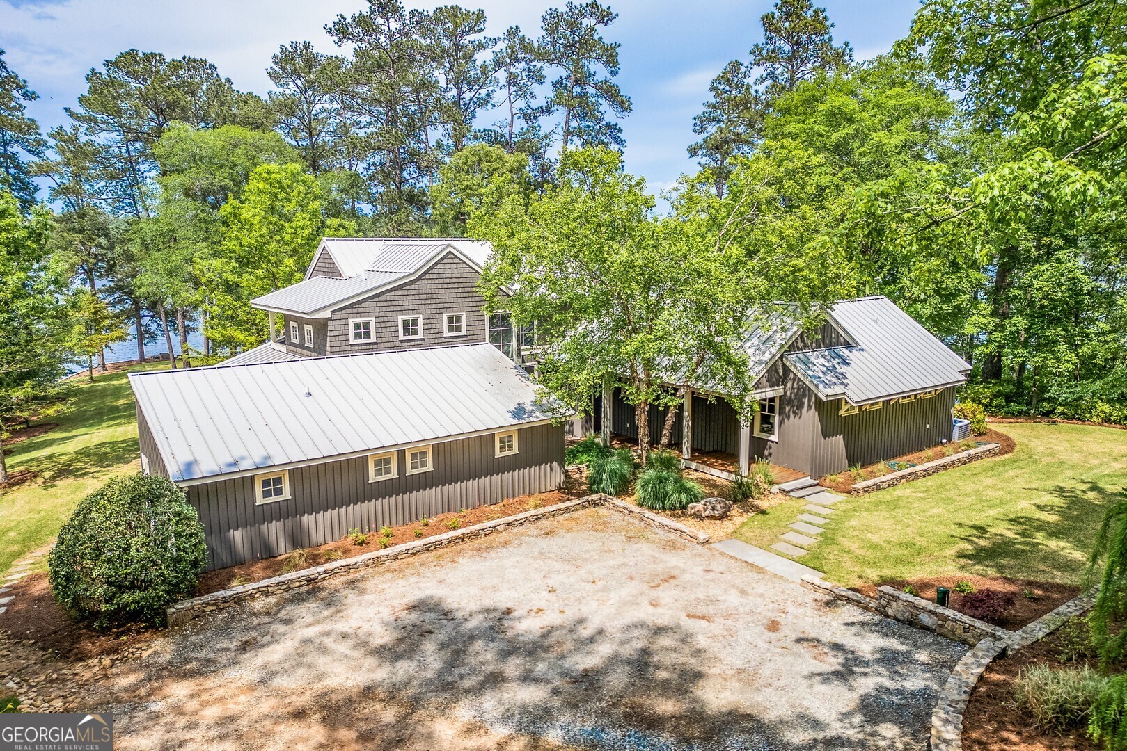 172 Tater Hill RD