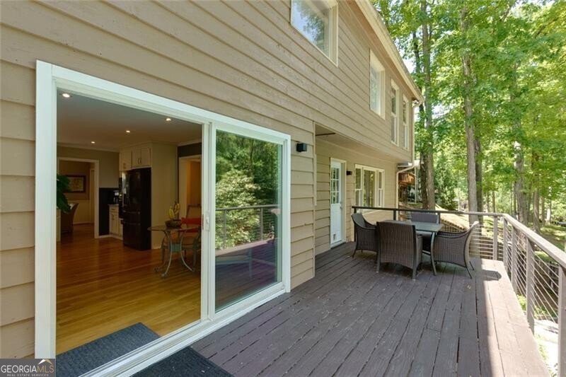 WILLOW POINT - Residential