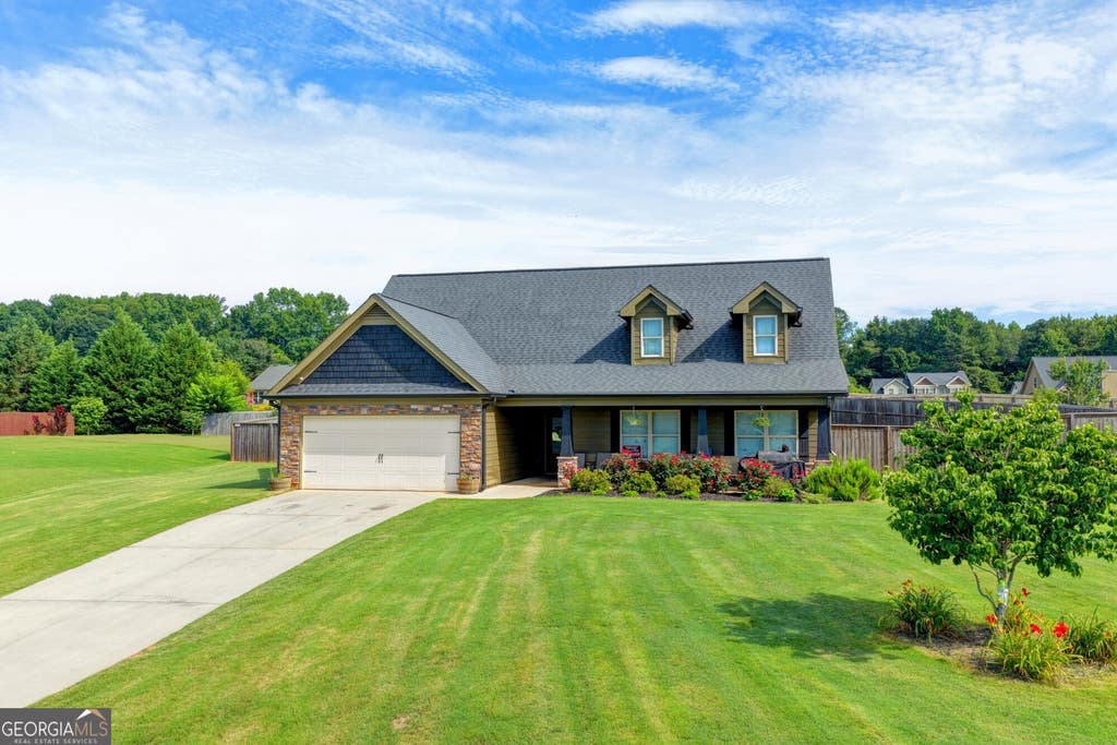 Photo of 82 Lake Point Court, Jefferson, GA 30549 (MLS # 10795871)