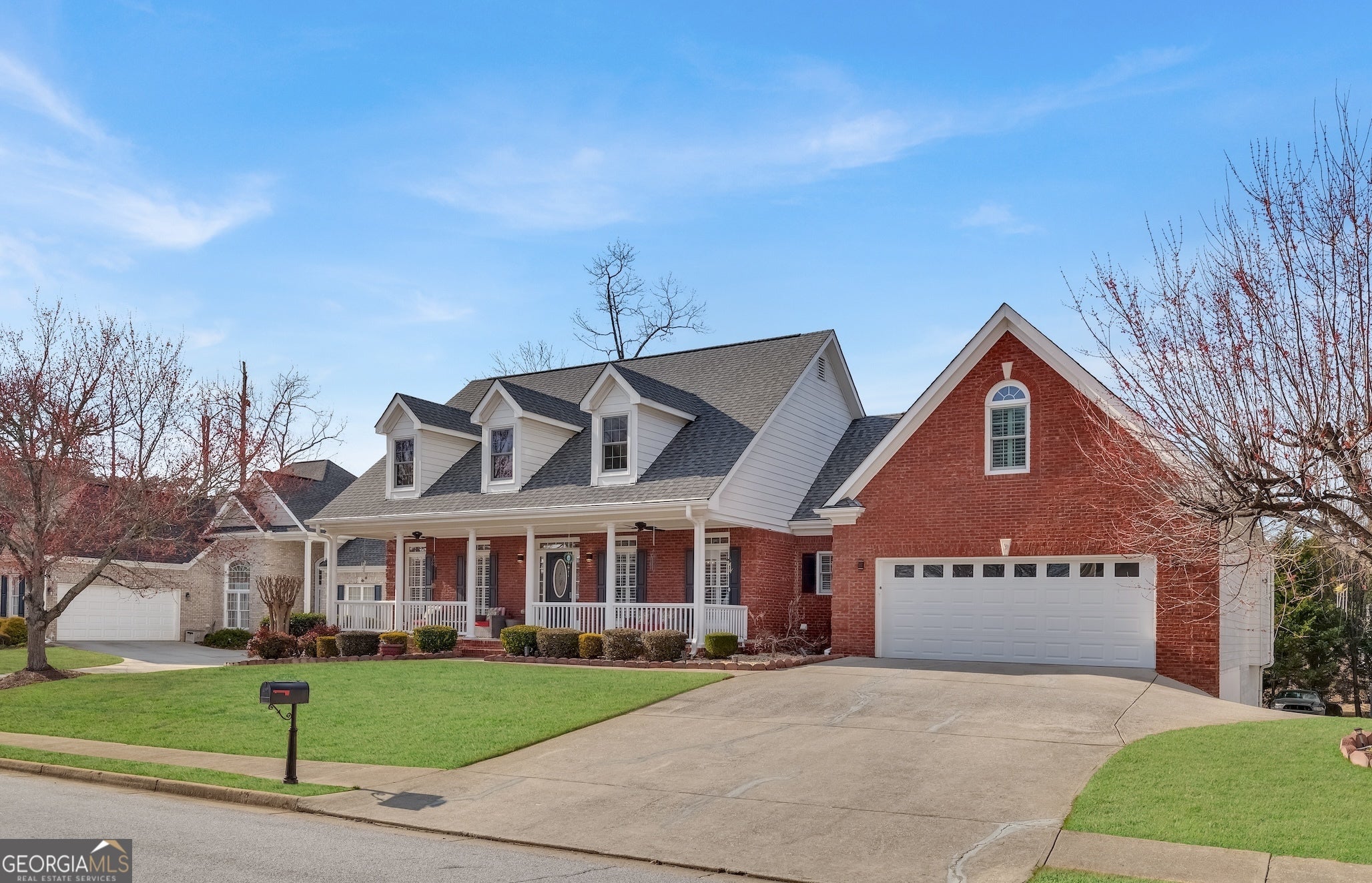 211 Graymist PATH