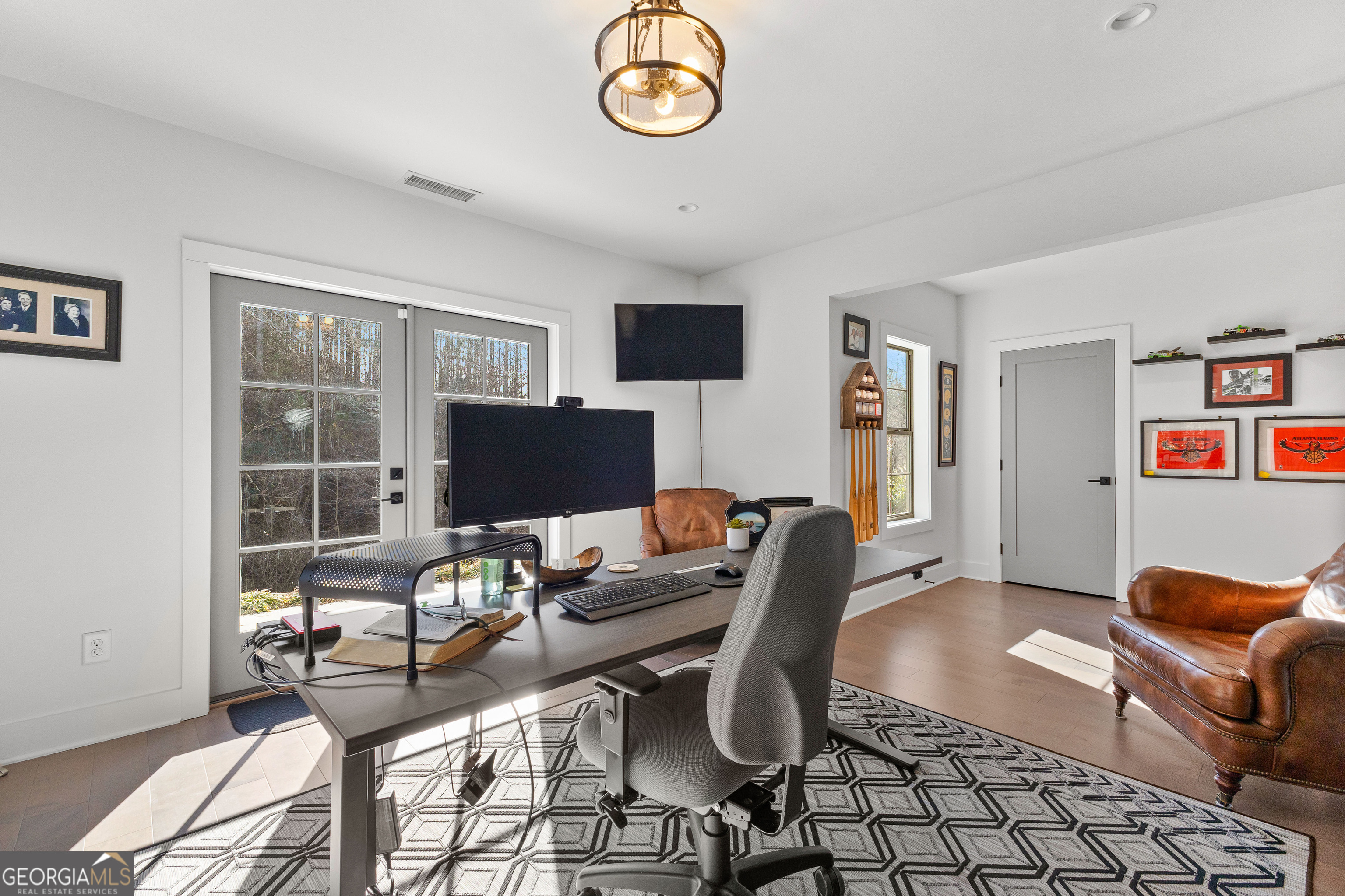 Newnan, Georgia 30265, United States, 4 Bedrooms Bedrooms, ,3 BathroomsBathrooms,Residential,Pending,9438