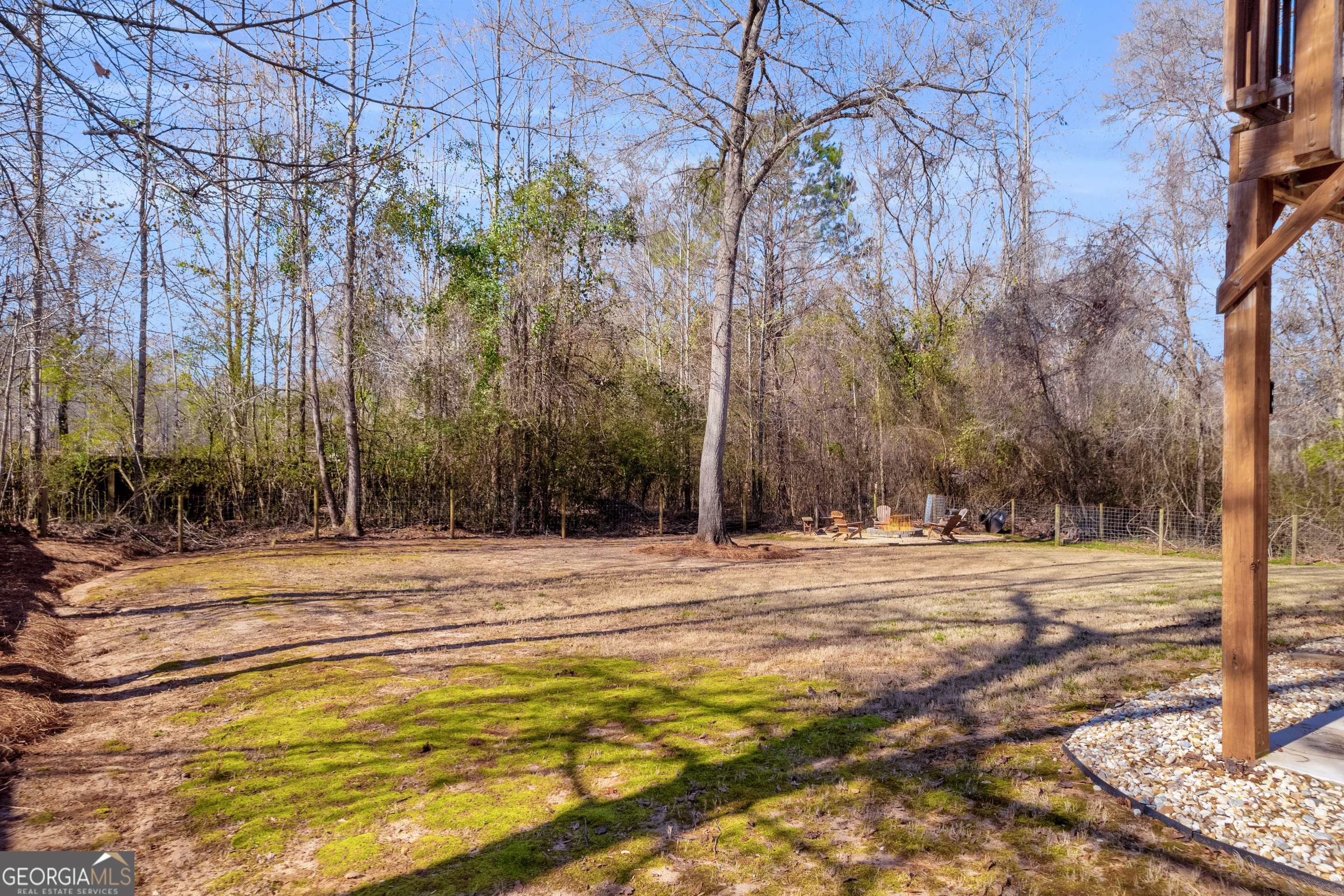 45 Coopers Hawk LN