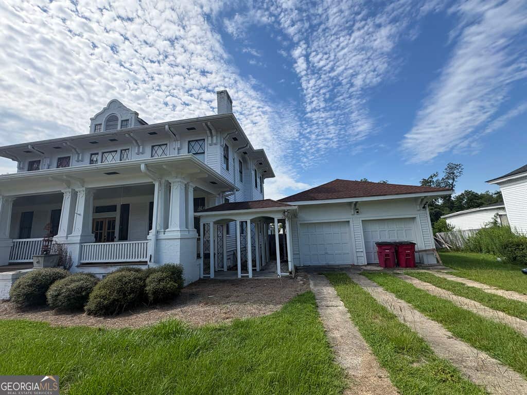 Photo of 53 W Graham Street, McRae Helena, GA 31055 (MLS # 10830914)