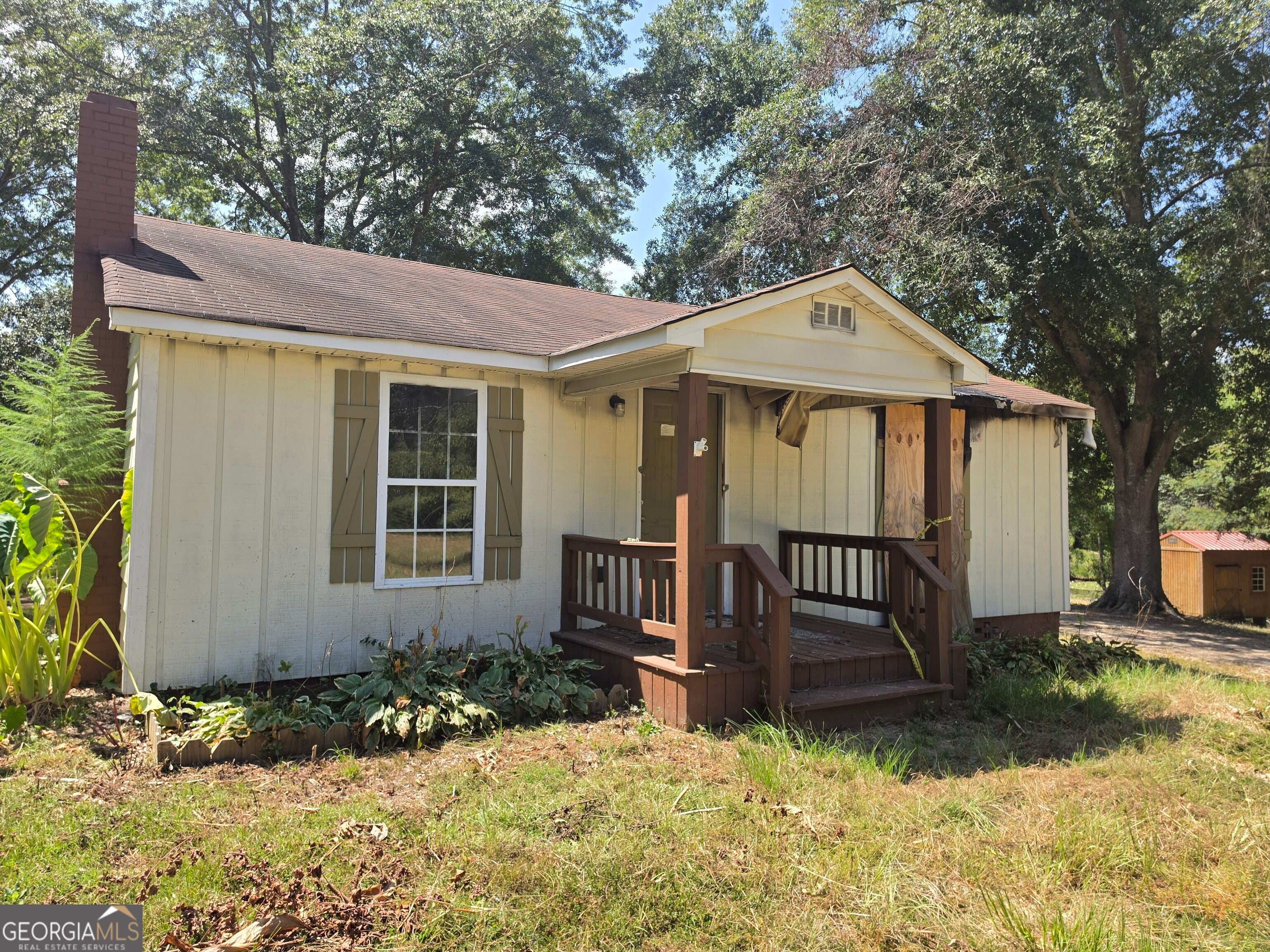 2842 Hamilton RD