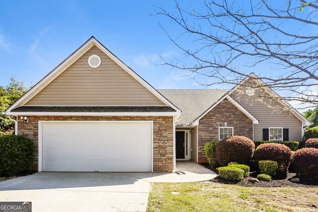 Photo of 3336 Bridle Brook Drive, Auburn, GA 30011 (MLS # 10762712)