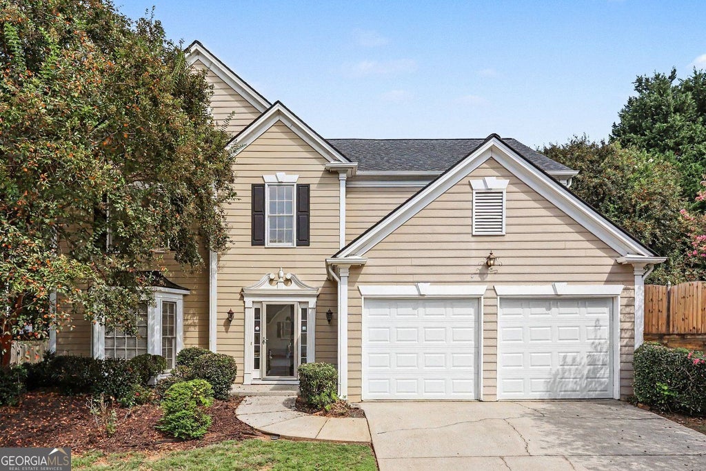 Photo of 3725 Longlake Drive, Duluth, GA 30097 (MLS # 10858147)
