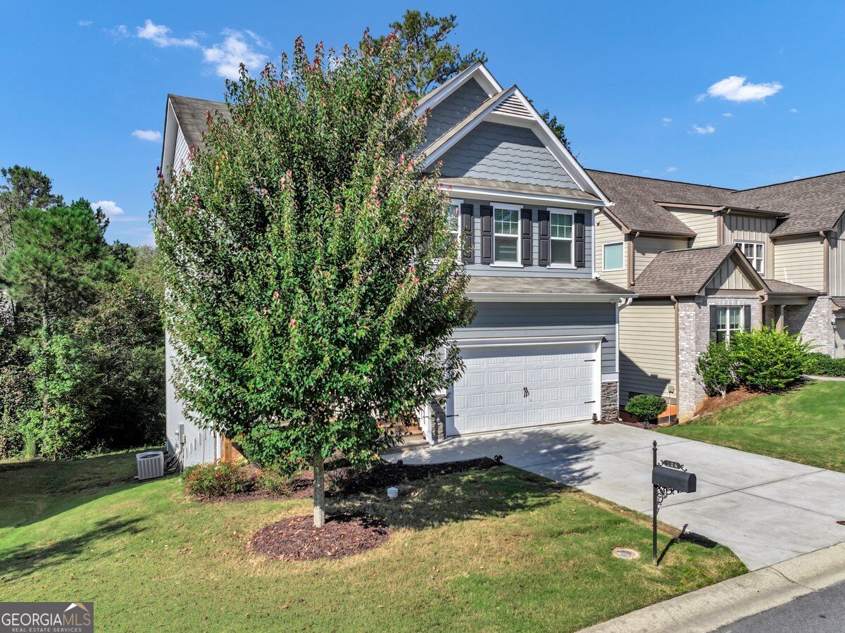 104 S Fortune WAY