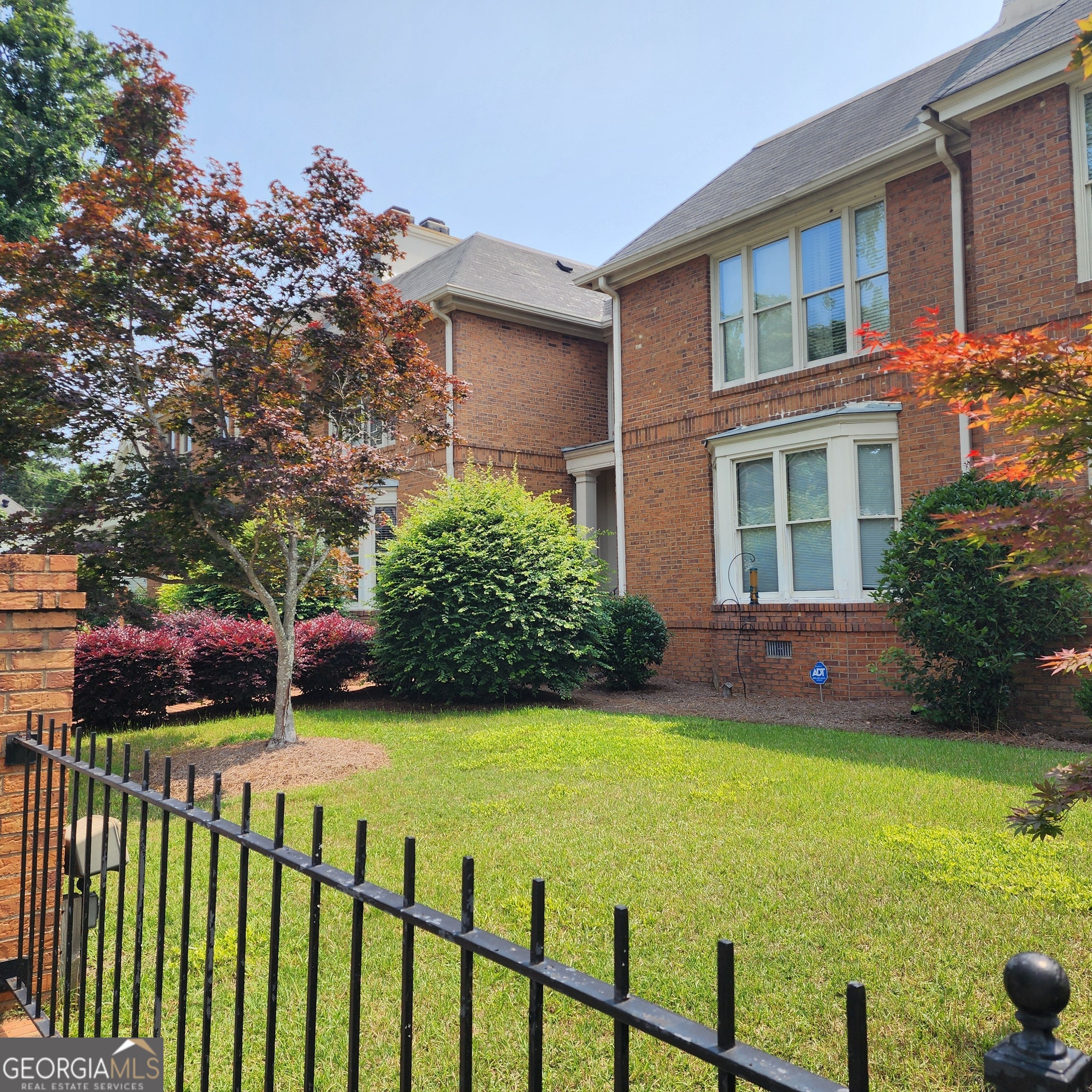 175 Corbin AVE APT B