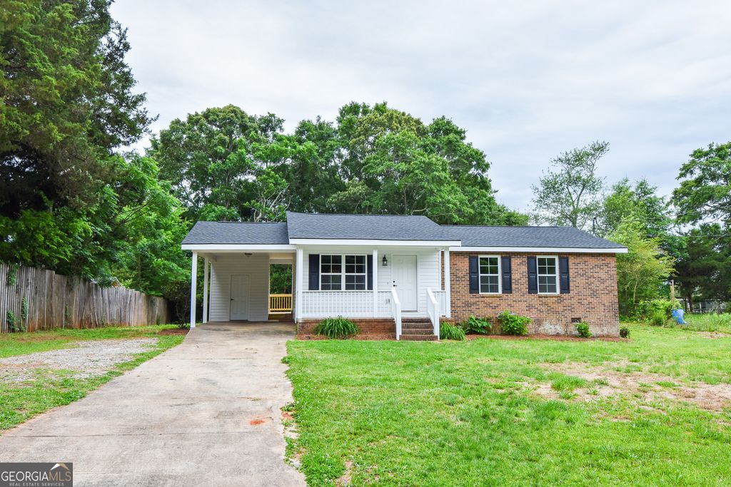 Photo of 1138 Vestavia Lane, Thomaston, GA 30286 (MLS # 10762960)