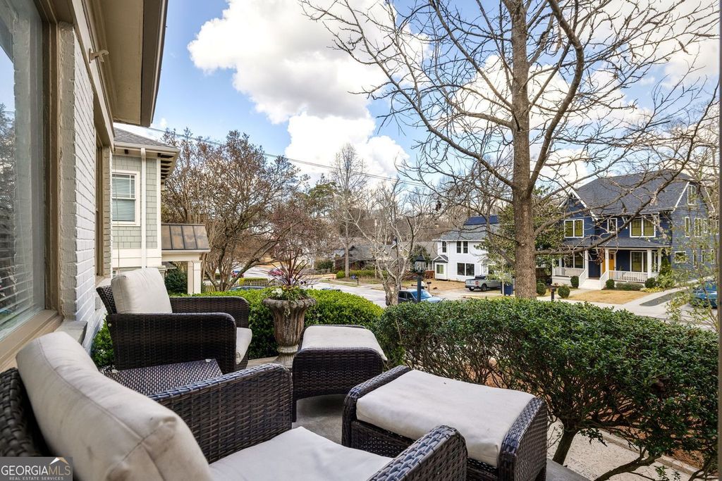 Photo of 512 Hardendorf Avenue NE, Atlanta, GA 30307 (MLS # 10708073)