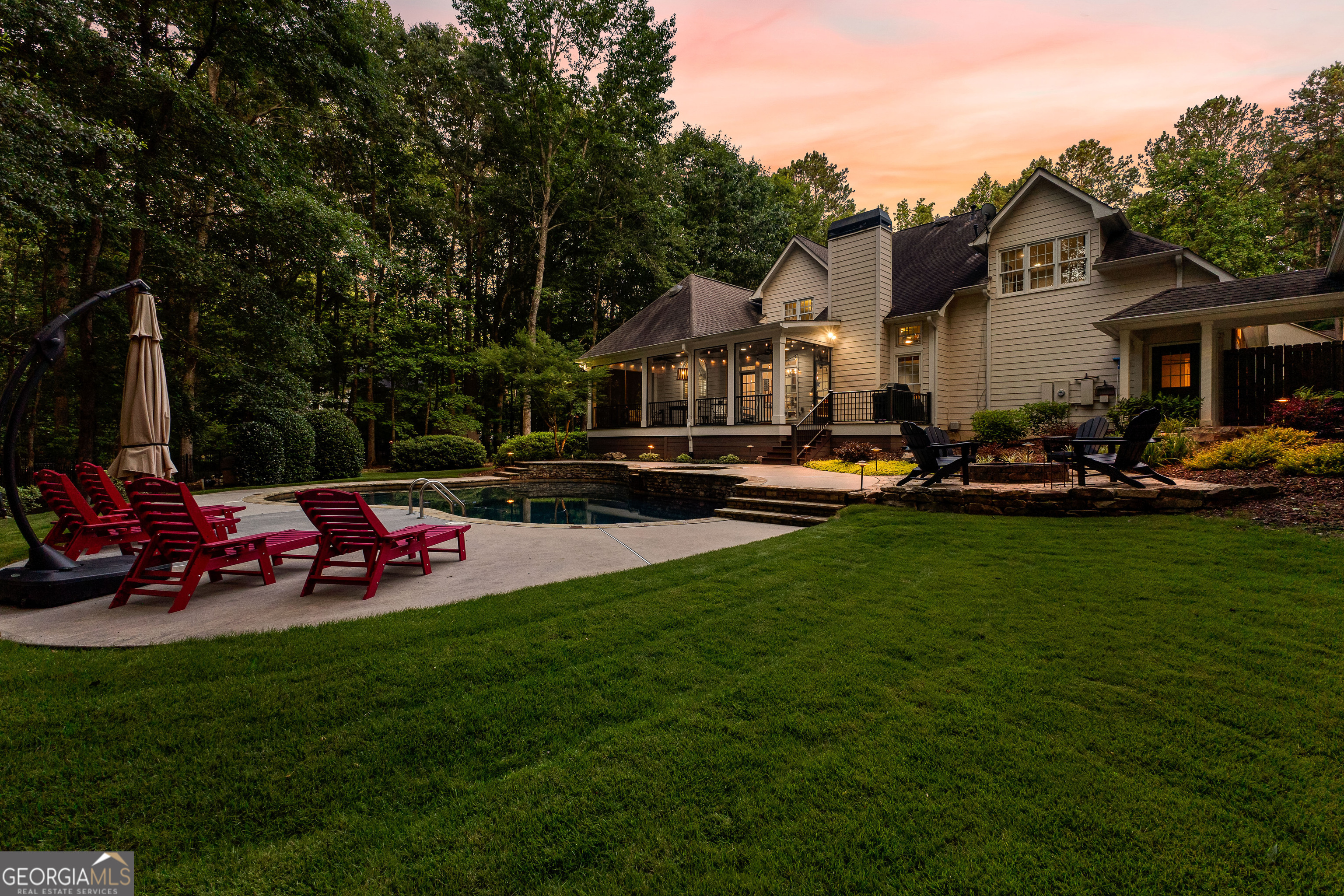 Peachtree City, Georgia 30269, United States, 4 Bedrooms Bedrooms, ,4 BathroomsBathrooms,Residential,Pending,156304