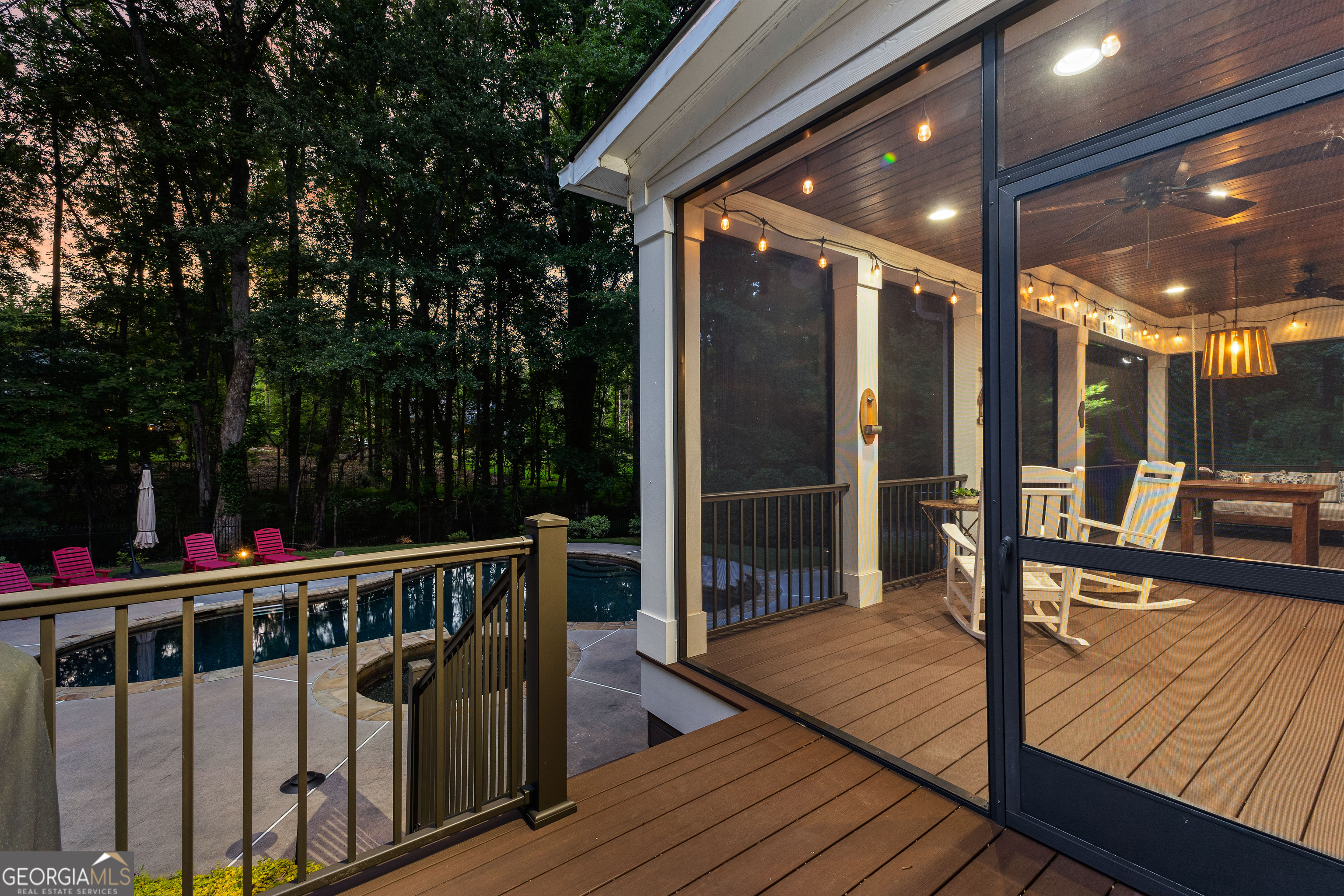 Peachtree City, Georgia 30269, United States, 4 Bedrooms Bedrooms, ,4 BathroomsBathrooms,Residential,Pending,156304