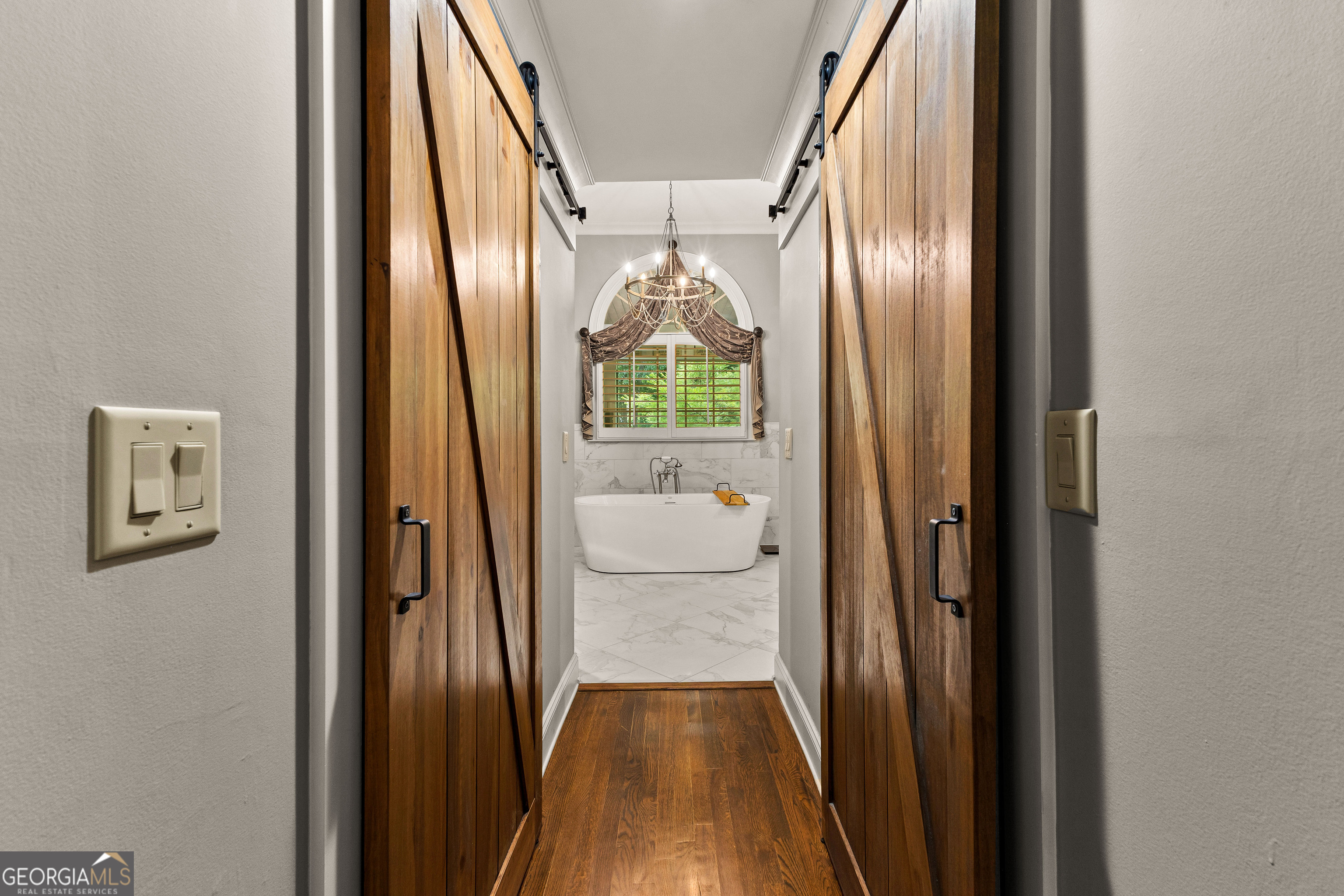 Peachtree City, Georgia 30269, United States, 4 Bedrooms Bedrooms, ,4 BathroomsBathrooms,Residential,Pending,156304