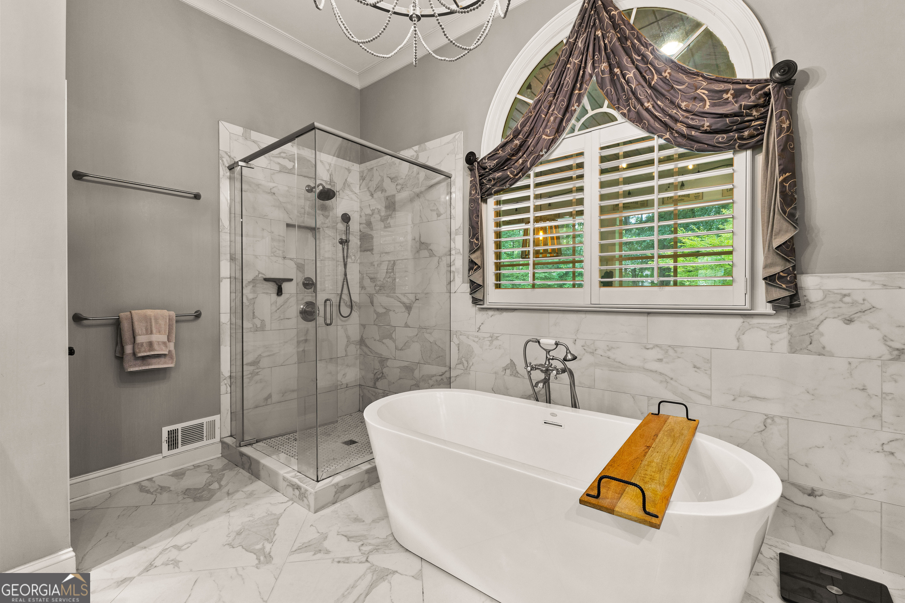 Peachtree City, Georgia 30269, United States, 4 Bedrooms Bedrooms, ,4 BathroomsBathrooms,Residential,Pending,156304