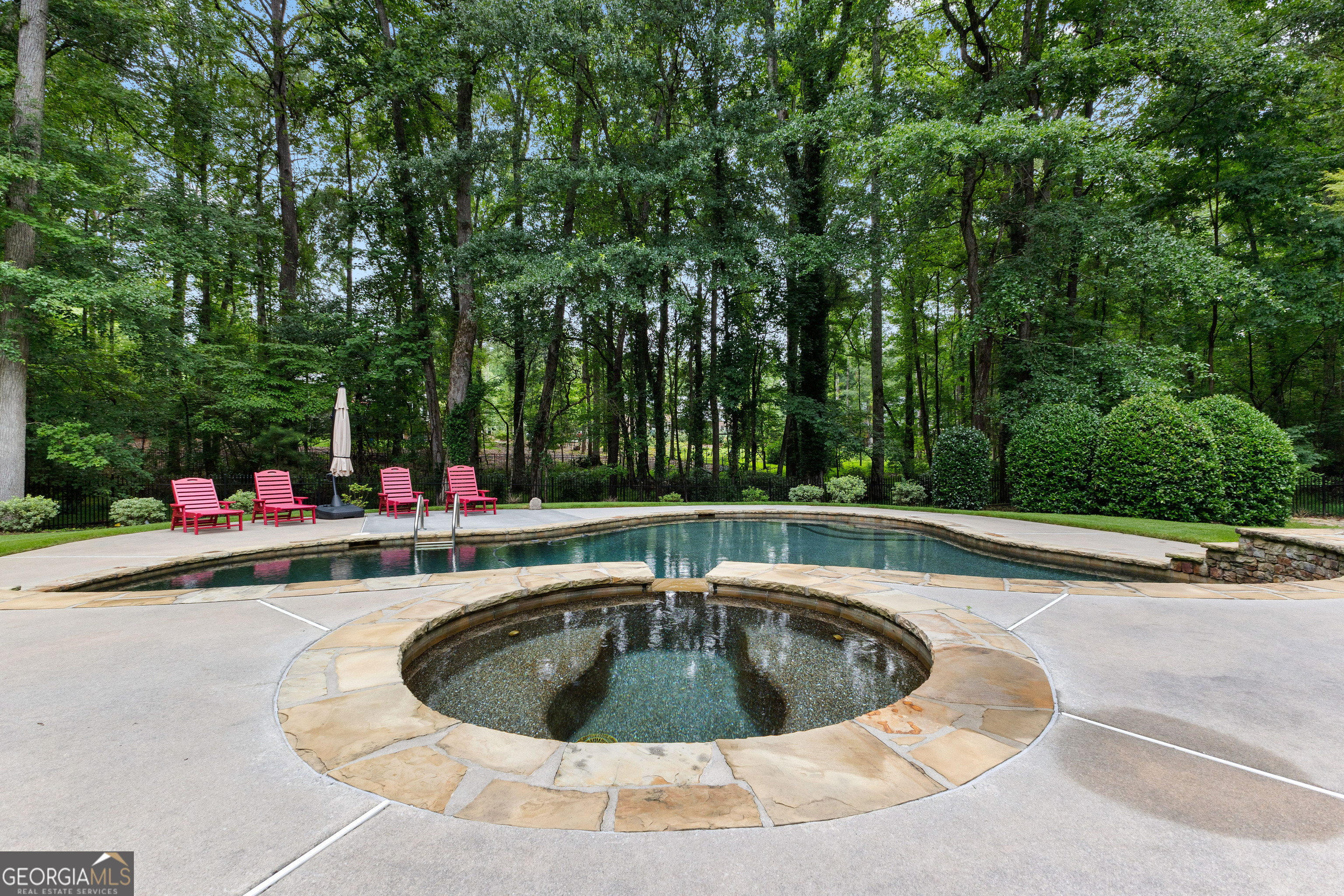 Peachtree City, Georgia 30269, United States, 4 Bedrooms Bedrooms, ,4 BathroomsBathrooms,Residential,Pending,156304