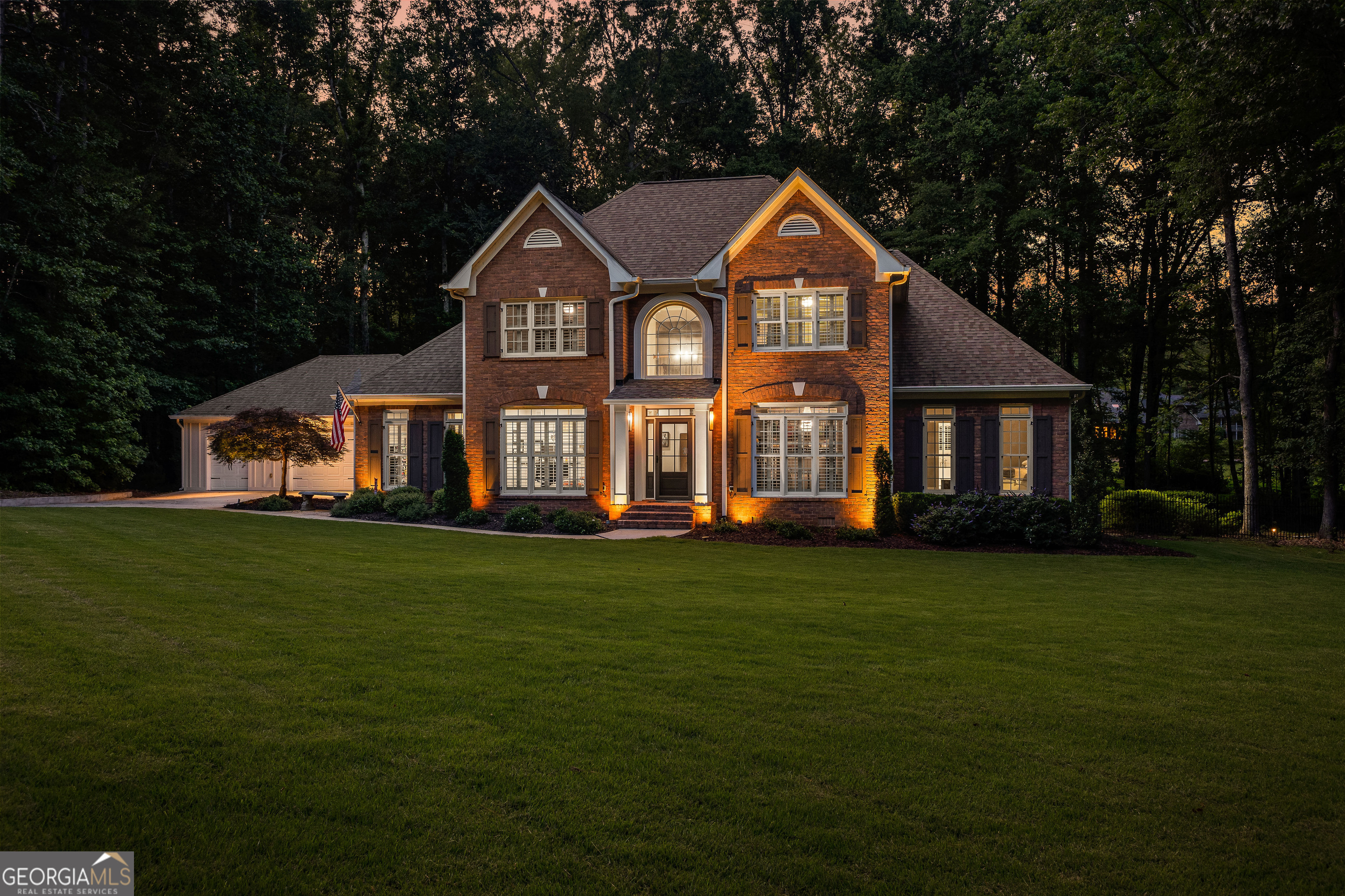 Peachtree City, Georgia 30269, United States, 4 Bedrooms Bedrooms, ,4 BathroomsBathrooms,Residential,Pending,156304