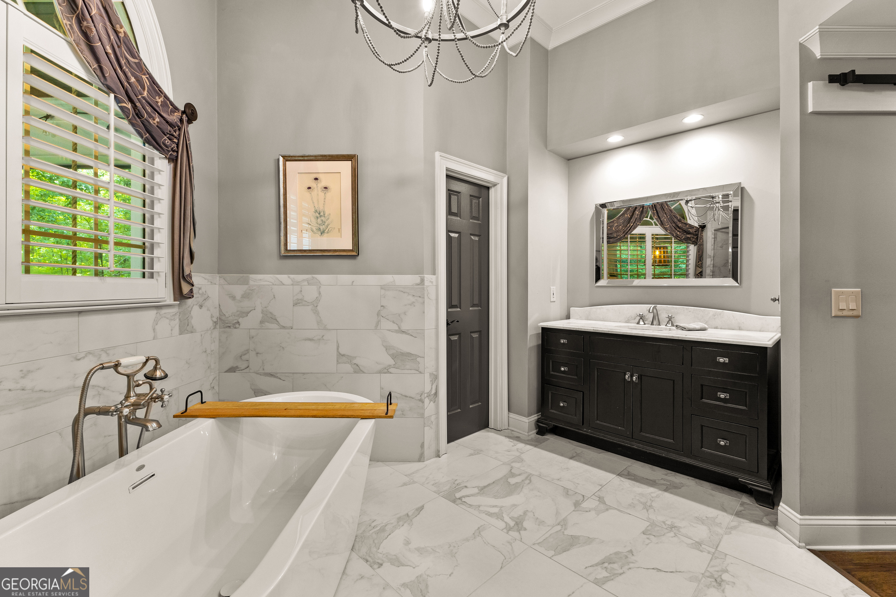 Peachtree City, Georgia 30269, United States, 4 Bedrooms Bedrooms, ,4 BathroomsBathrooms,Residential,Pending,156304