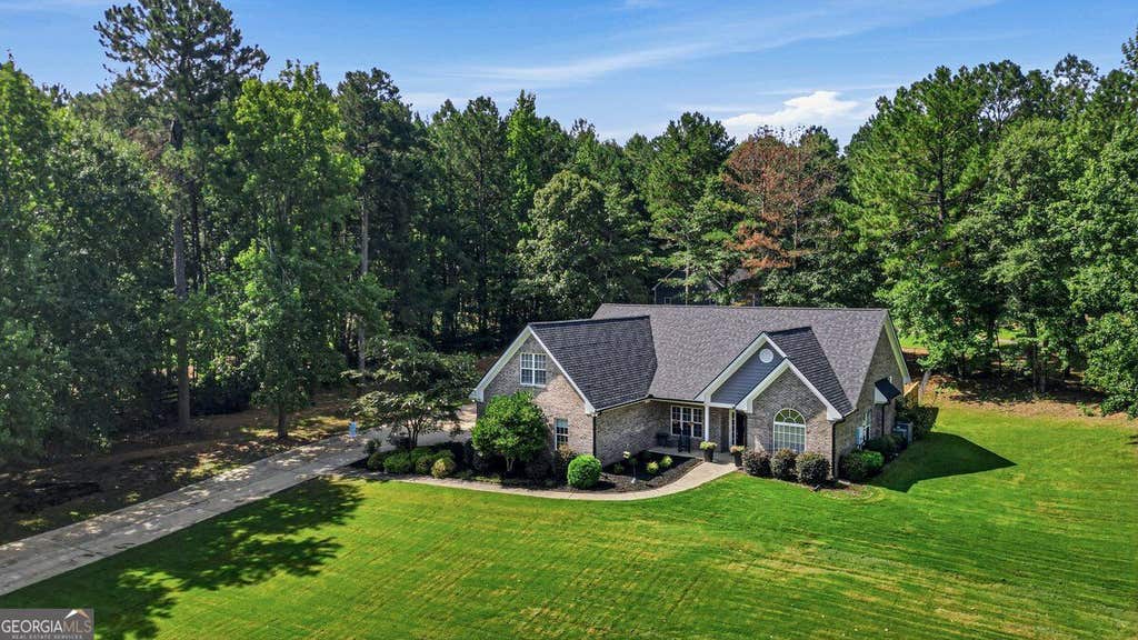 Photo of 2305 Hawthorne Trace, Monroe, GA 30655 (MLS # 10829756)