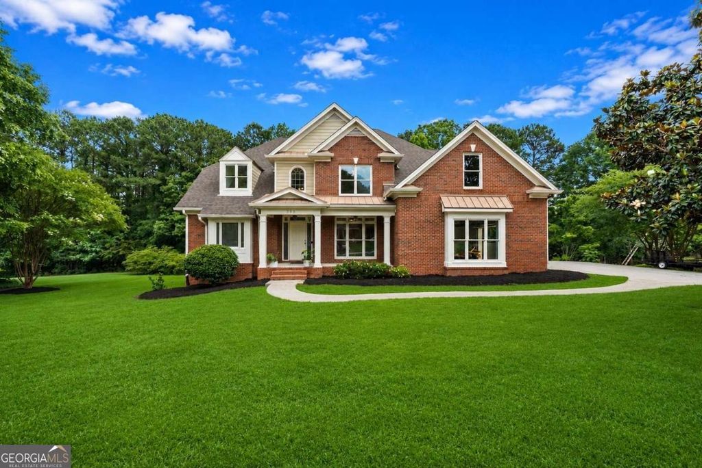 Photo of 388 Della Walk Court SW, Lilburn, GA 30047 (MLS # 10776099)