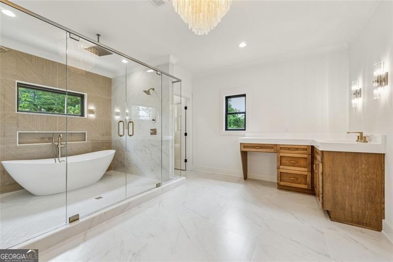VESTAVIA ESTATES - Residential